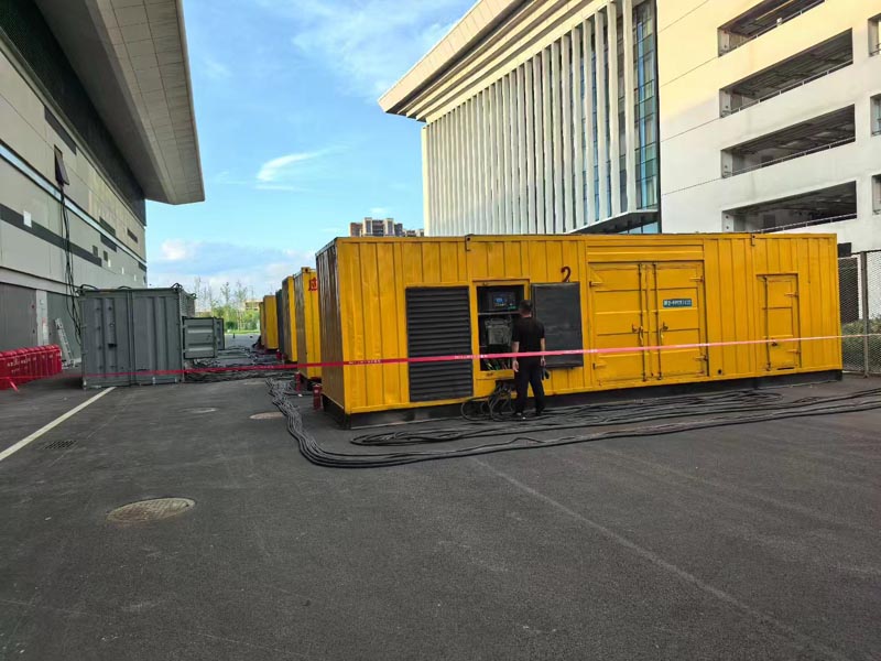 滁州柴油发电机冬季保养注意事项？